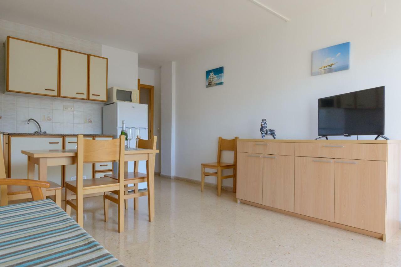 Zeus Sant Jordi Apartment Salou Exterior foto